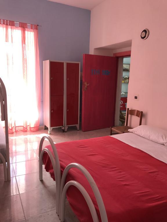 Ring Hostel Forio di Ischia Εξωτερικό φωτογραφία