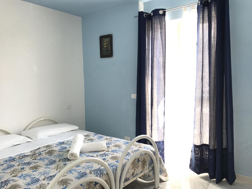 Ring Hostel Forio di Ischia Εξωτερικό φωτογραφία