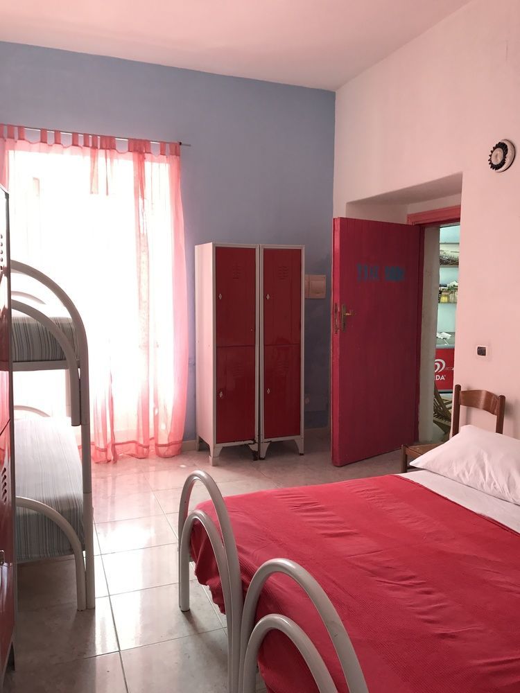 Ring Hostel Forio di Ischia Εξωτερικό φωτογραφία